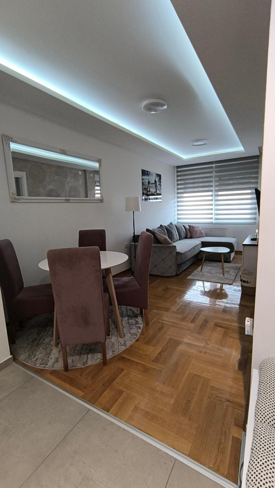 Twins Apartment